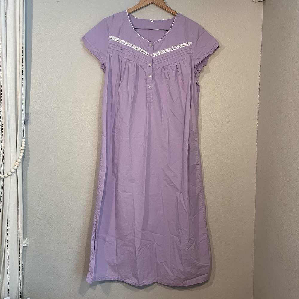 Vintage Womens Medium Nightgown Purple Pintuck Long Grandmacore Cottagecore